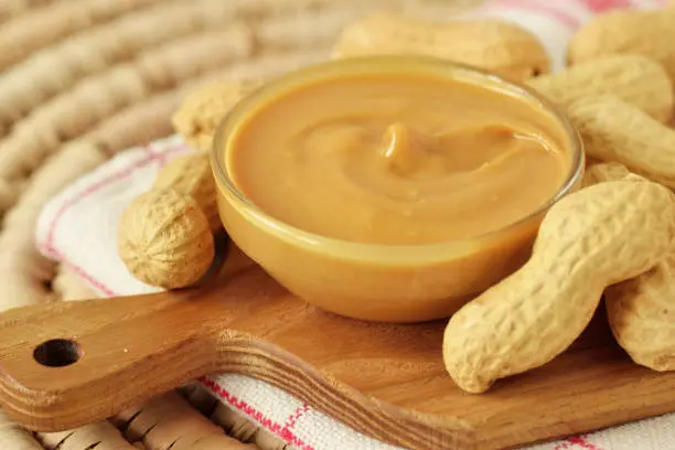 Mantequilla de maní natural